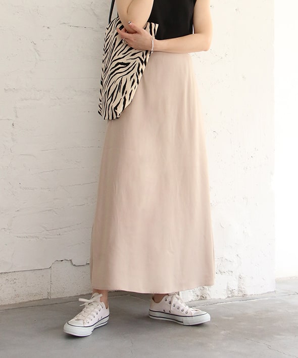 オーロラツイルセミフレアスカート