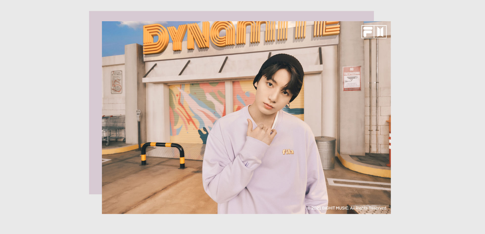 notch. | BTS × FILA ニット ビーニー 販売開始