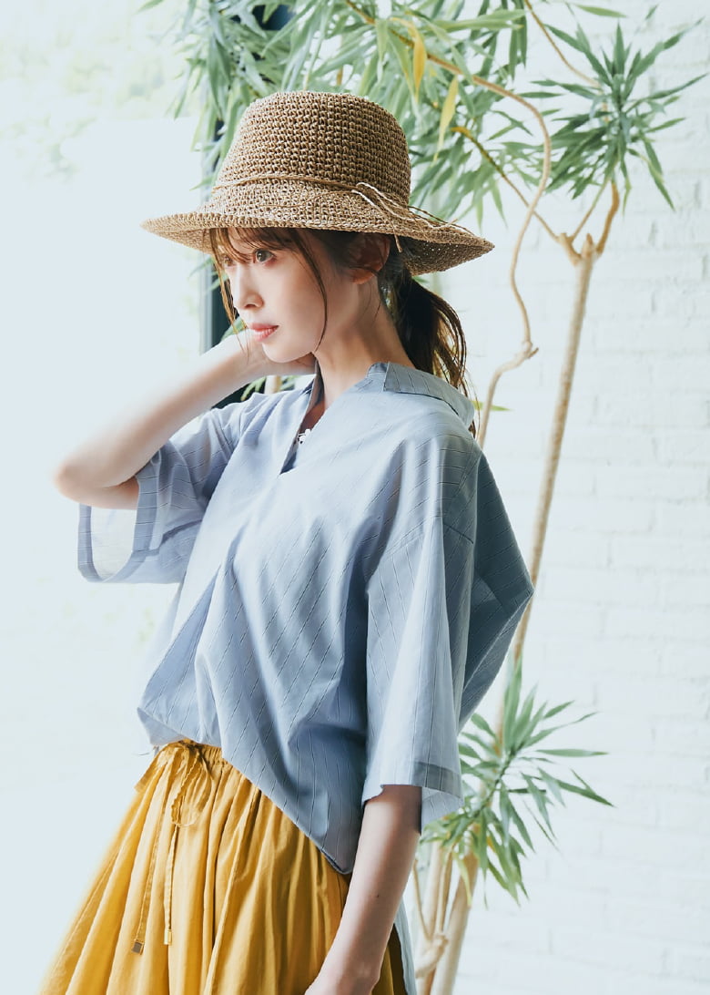 ikka STYLEBOOK 2022SUMMER LADIES styling12