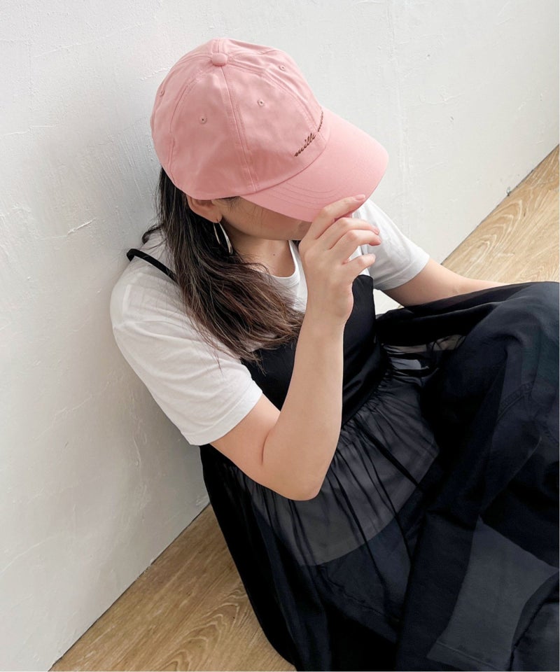 ピンク