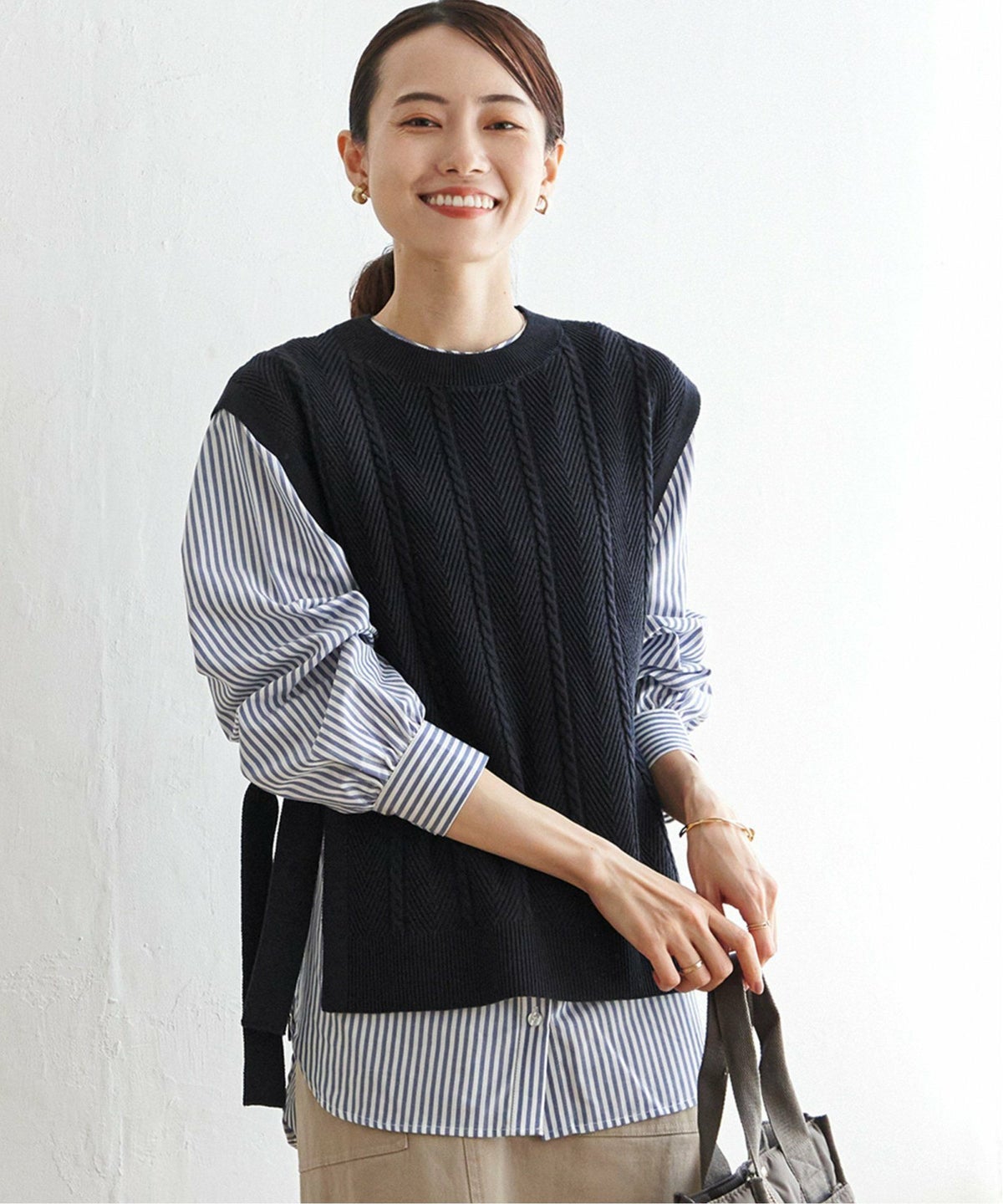 ネイビーブルー