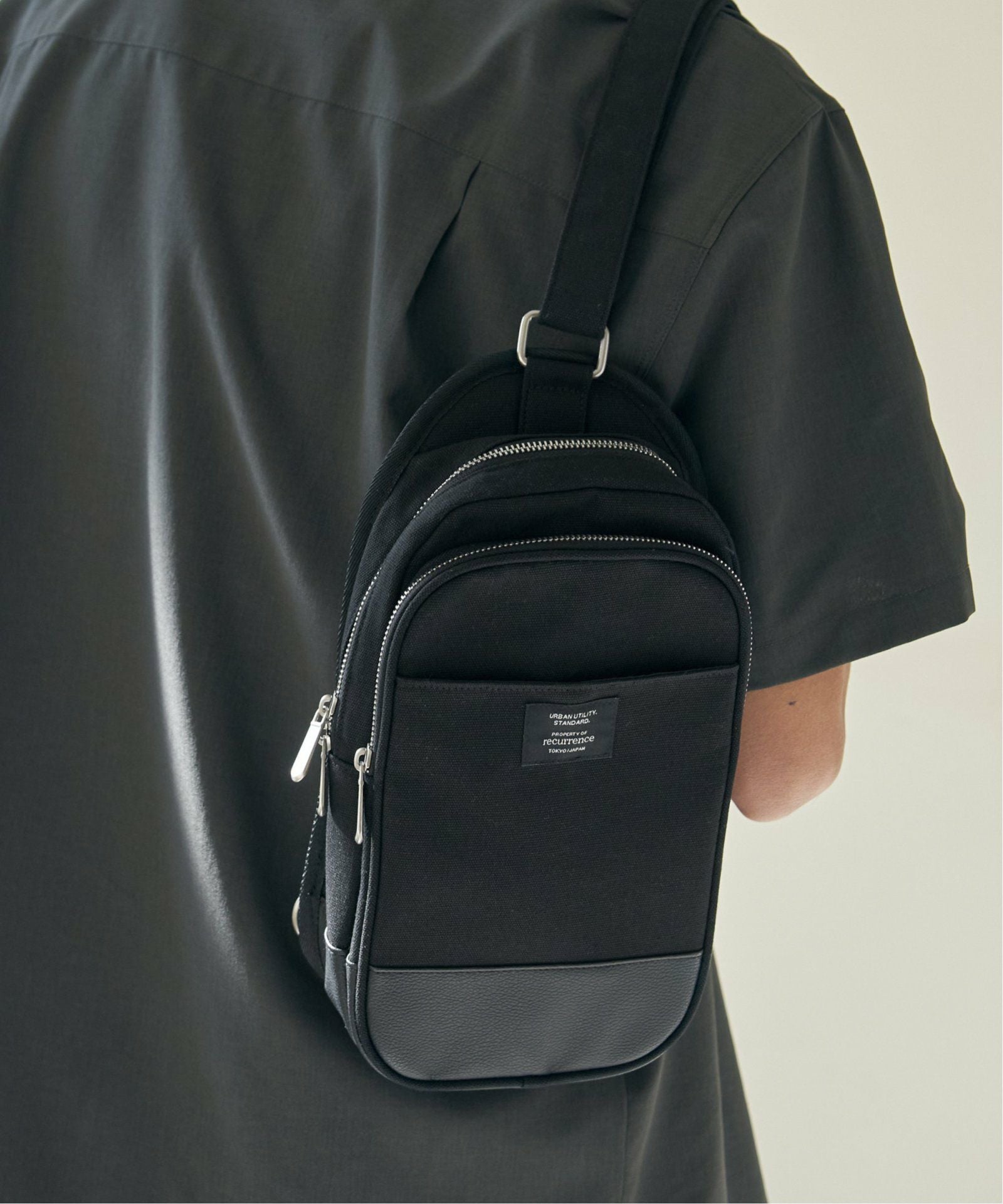 切り替えキャンバスボディバッグ,ikka| TOKYO DESIGN CHANNEL
