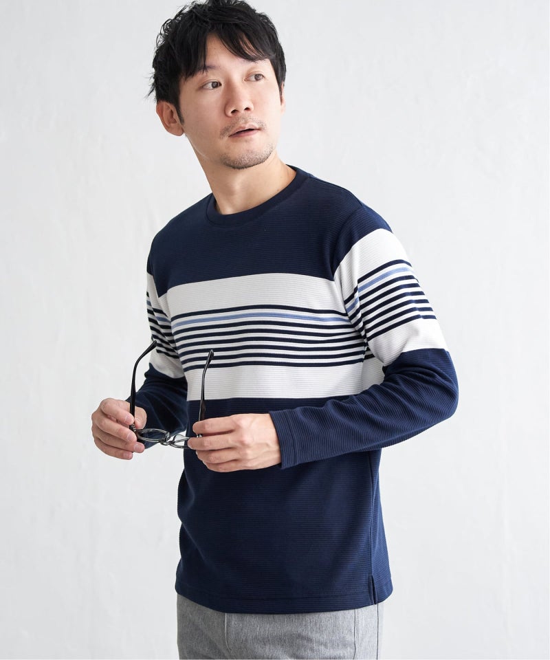 ネイビーブルー