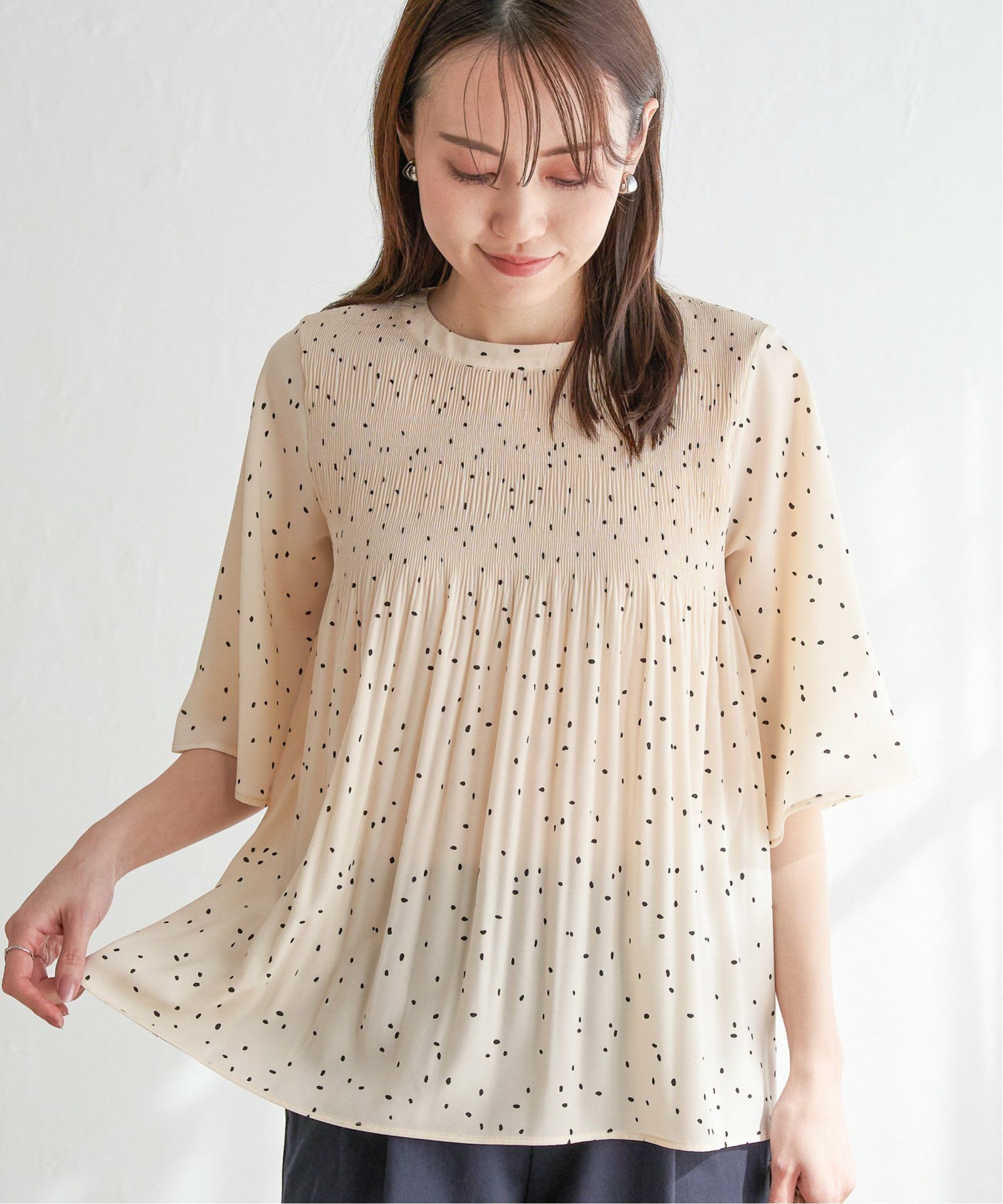 マジョリカ3段プリーツブラウス,40%OFF| TOKYO DESIGN CHANNEL