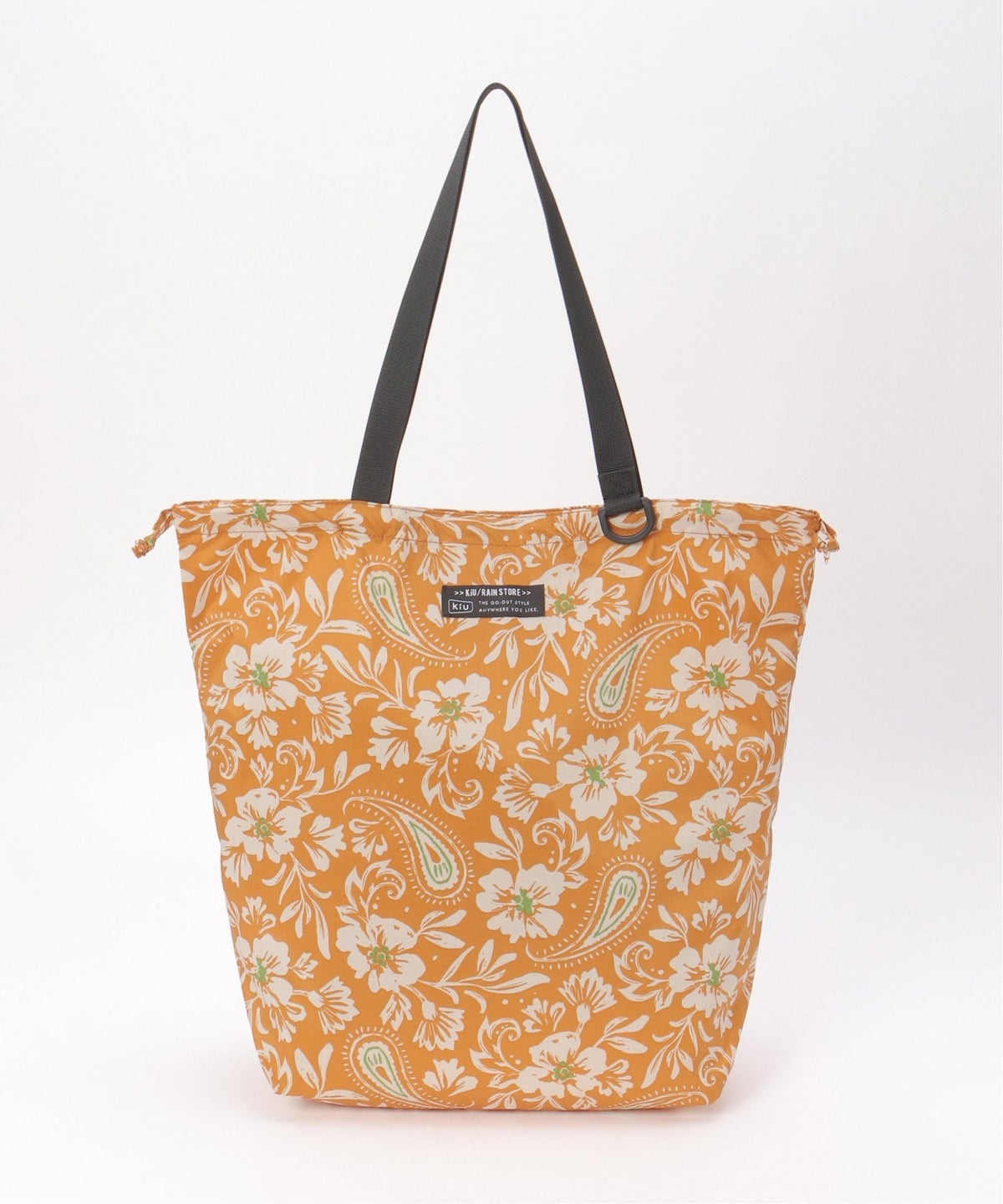 サーモンピンク