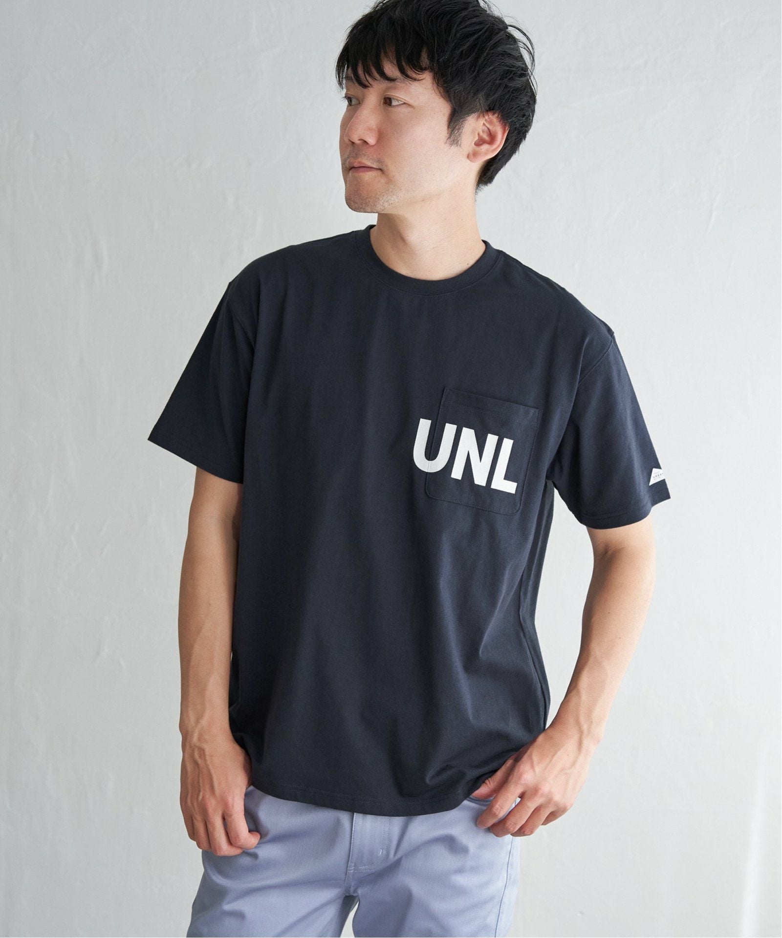 URBAN NATURE LIFE アーバンネイチャーライフ ロゴプリントポケTシャツ