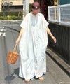 オフホワイト