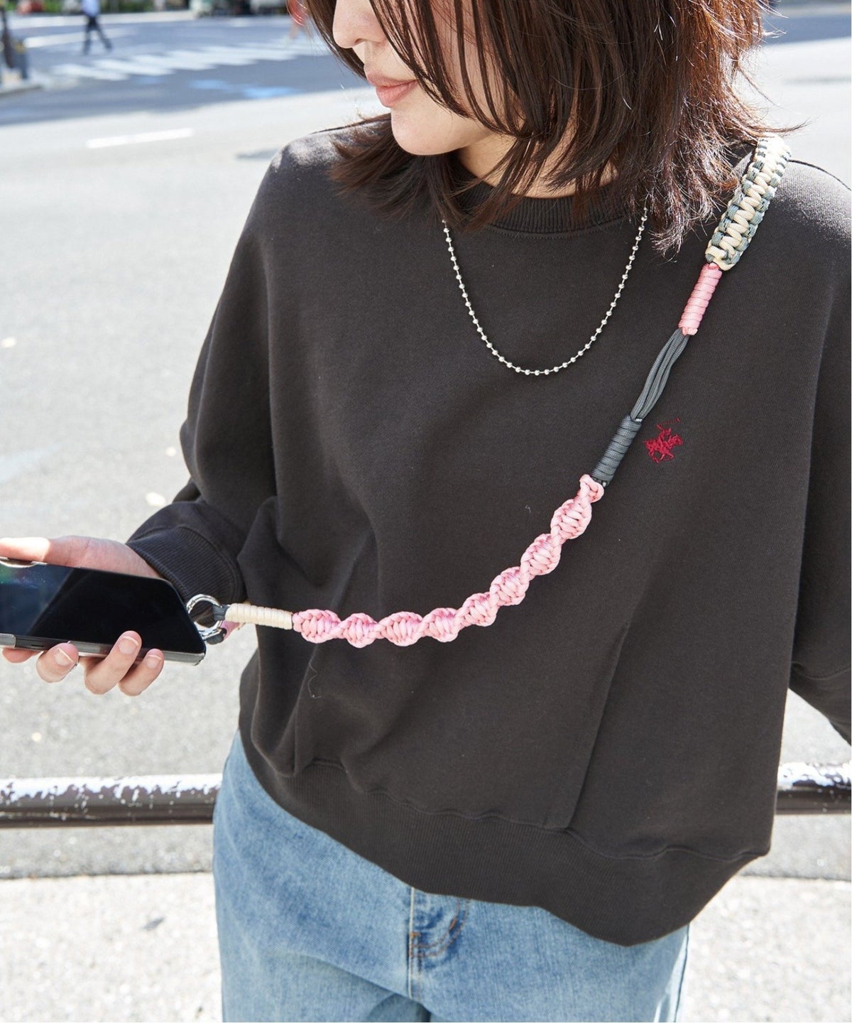 ピンク