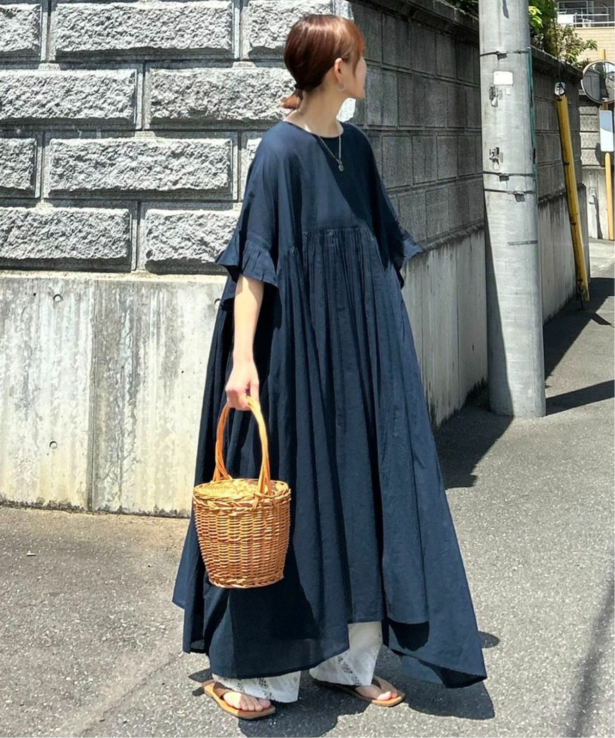 ネイビーブルー