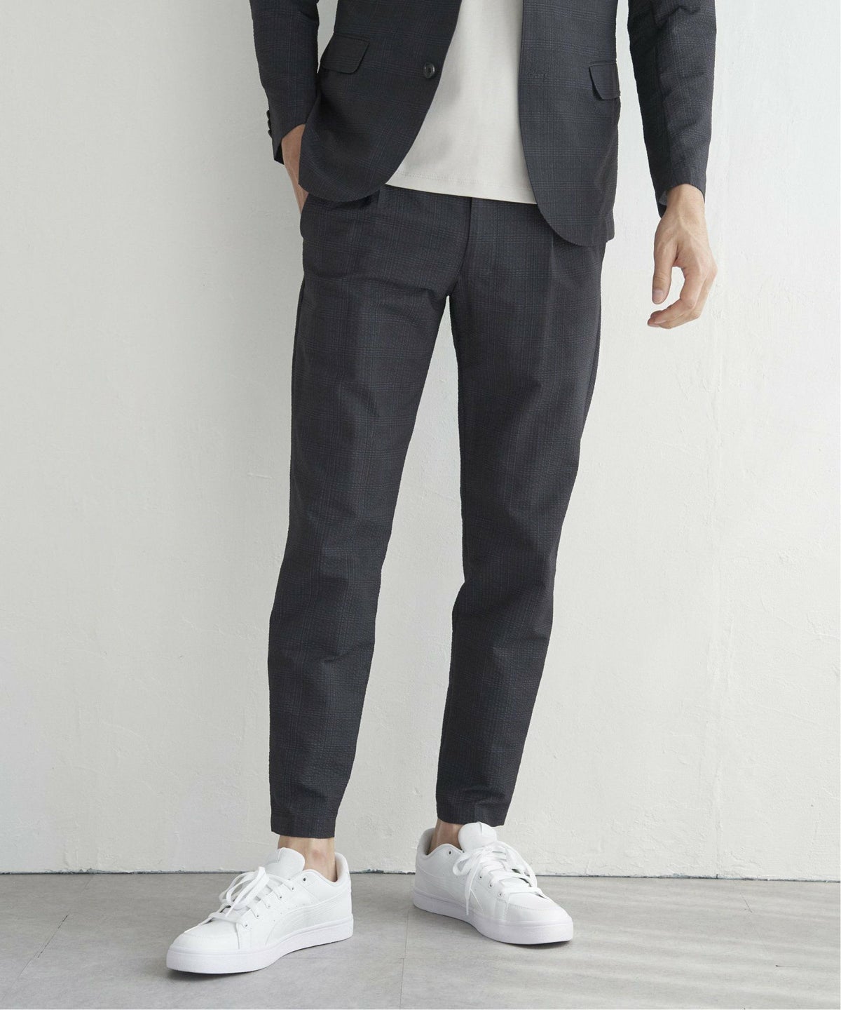 ネイビーブルー