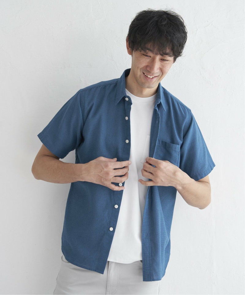 ブルー