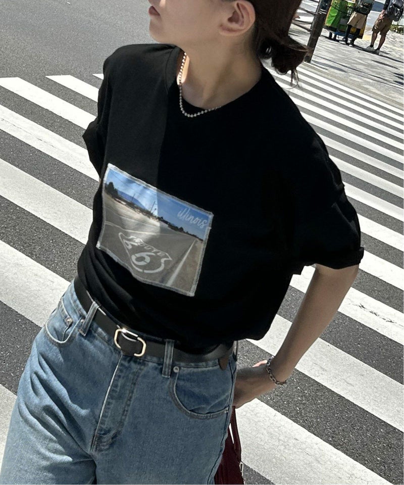 ブラック