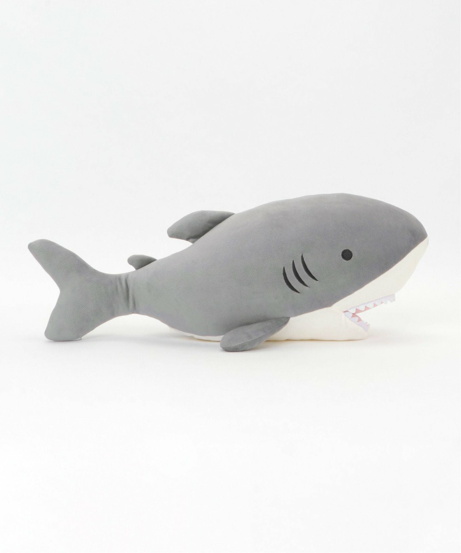 シャーククッション M 25,50%OFF| TOKYO DESIGN CHANNEL
