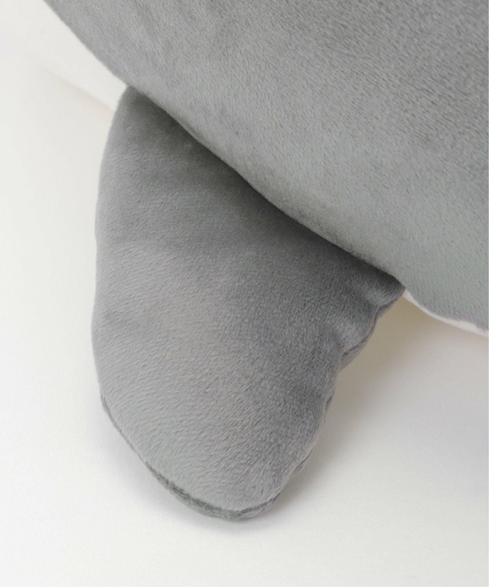 シャーククッション M 25,50%OFF| TOKYO DESIGN CHANNEL
