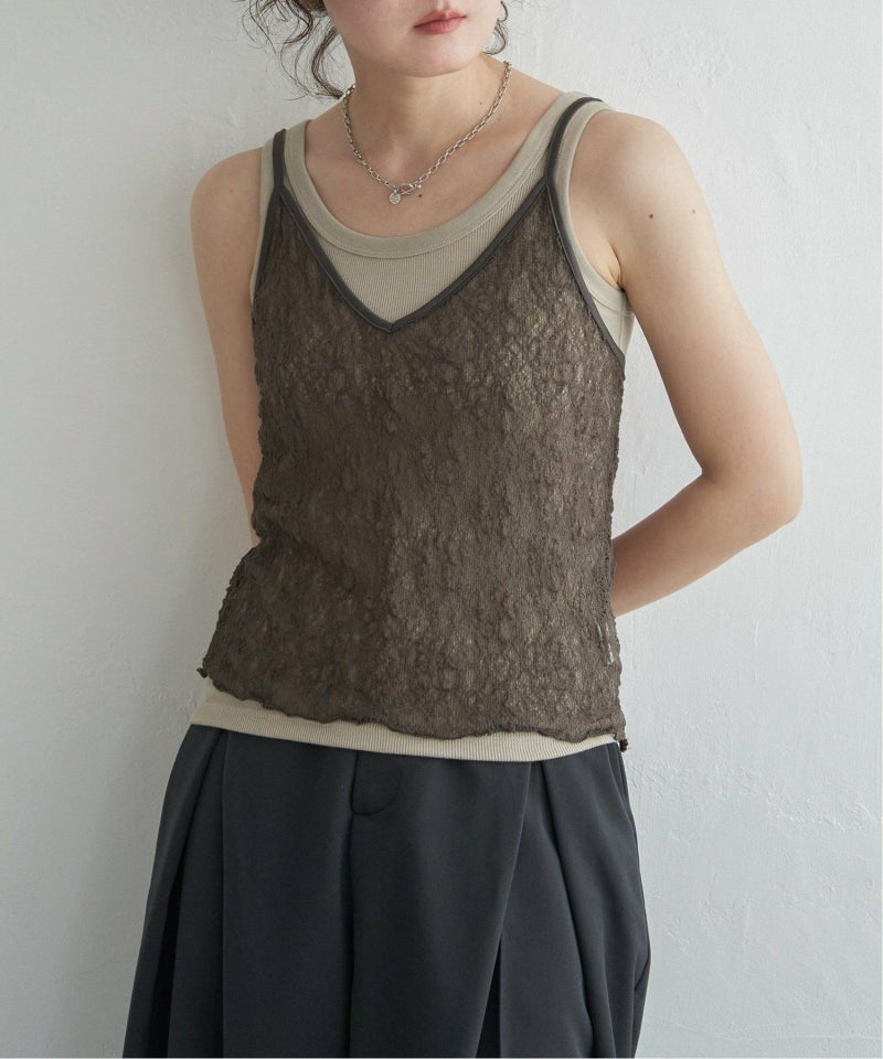ブラウン