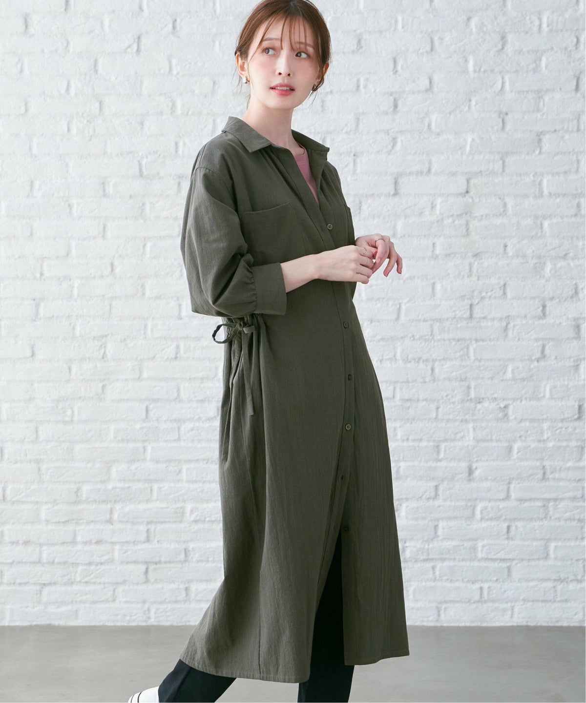 ダークグリーン