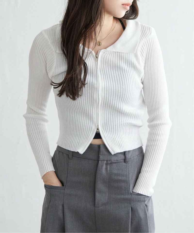 ホワイト