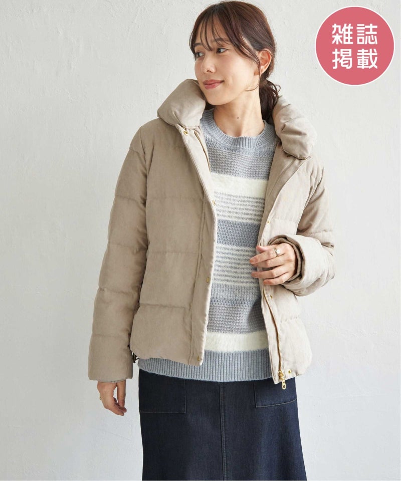 ベージュ