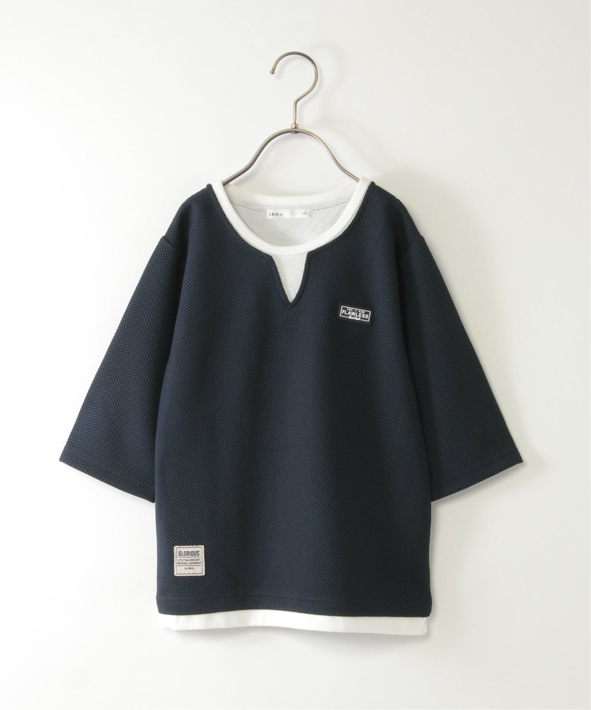 ネイビーブルー