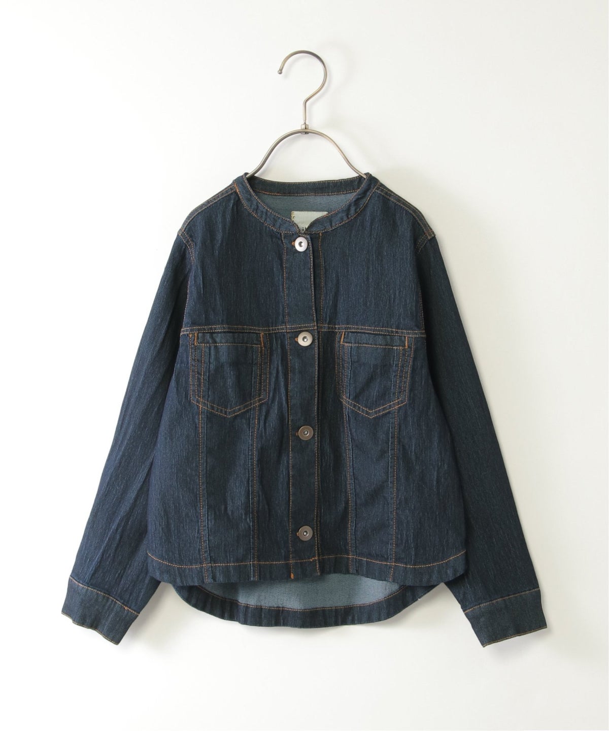 ダークネイビー