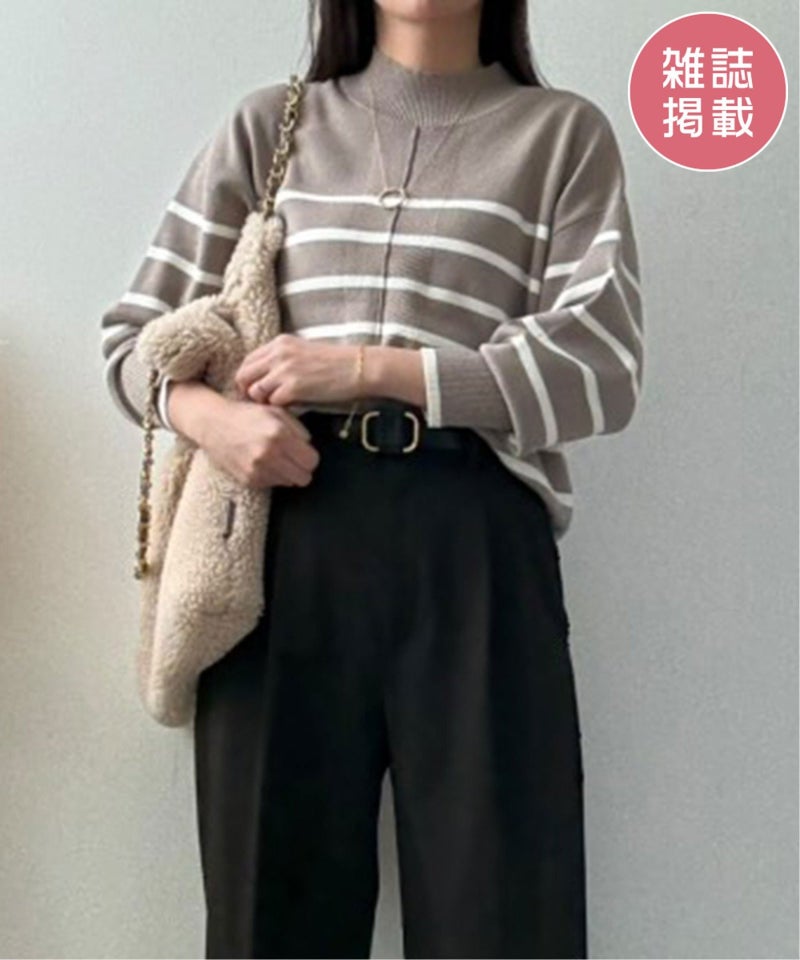 ベージュ