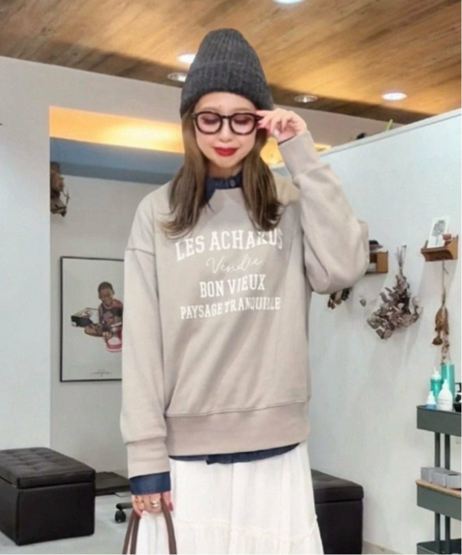 インフルエンサー着用】チェーンステッチ刺繍ロゴ裏毛プルオーバー,LBC
