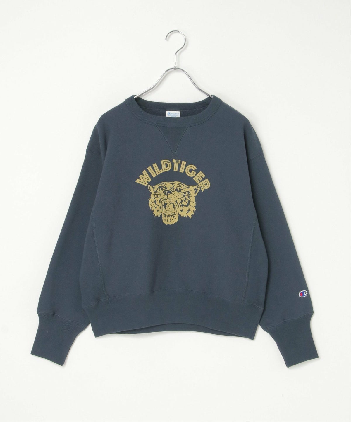 ダークネイビー