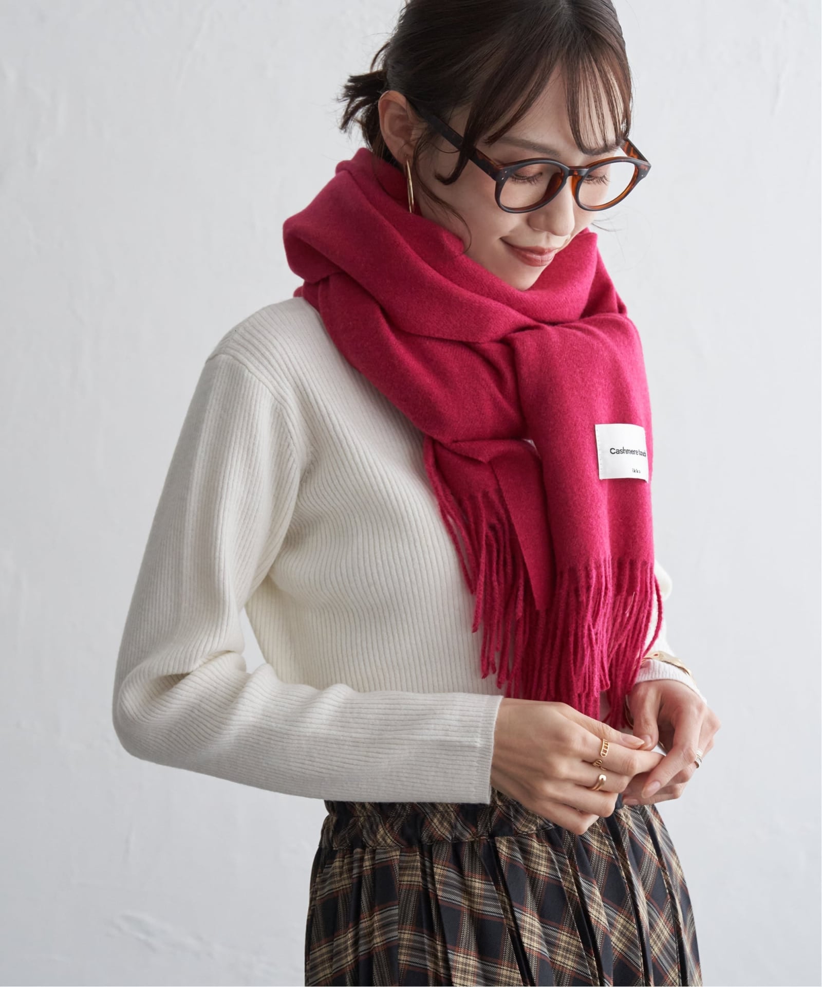 セーブルパッチ　デザインマフラー／品番Ａ／GAKE日本製❣️ 公式】ikka（イッカ）レディースの通販 | ファッショングッズ | TOKYO