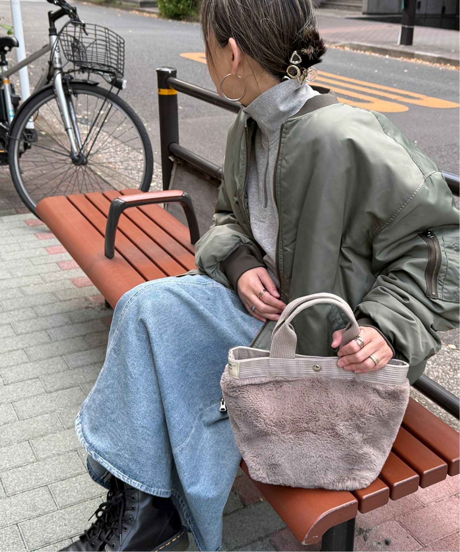 フェイクファーミニョントートバッグ25,LBC| TOKYO DESIGN CHANNEL