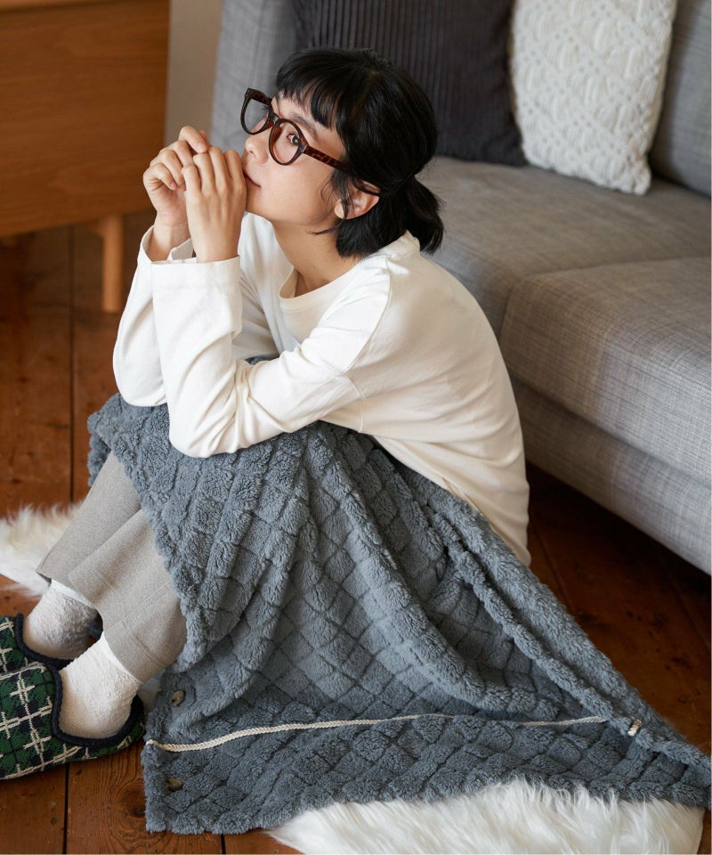 ブルー