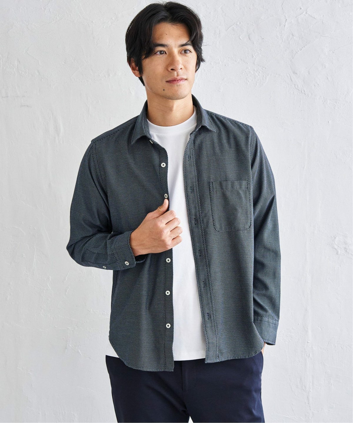 ダークネイビー