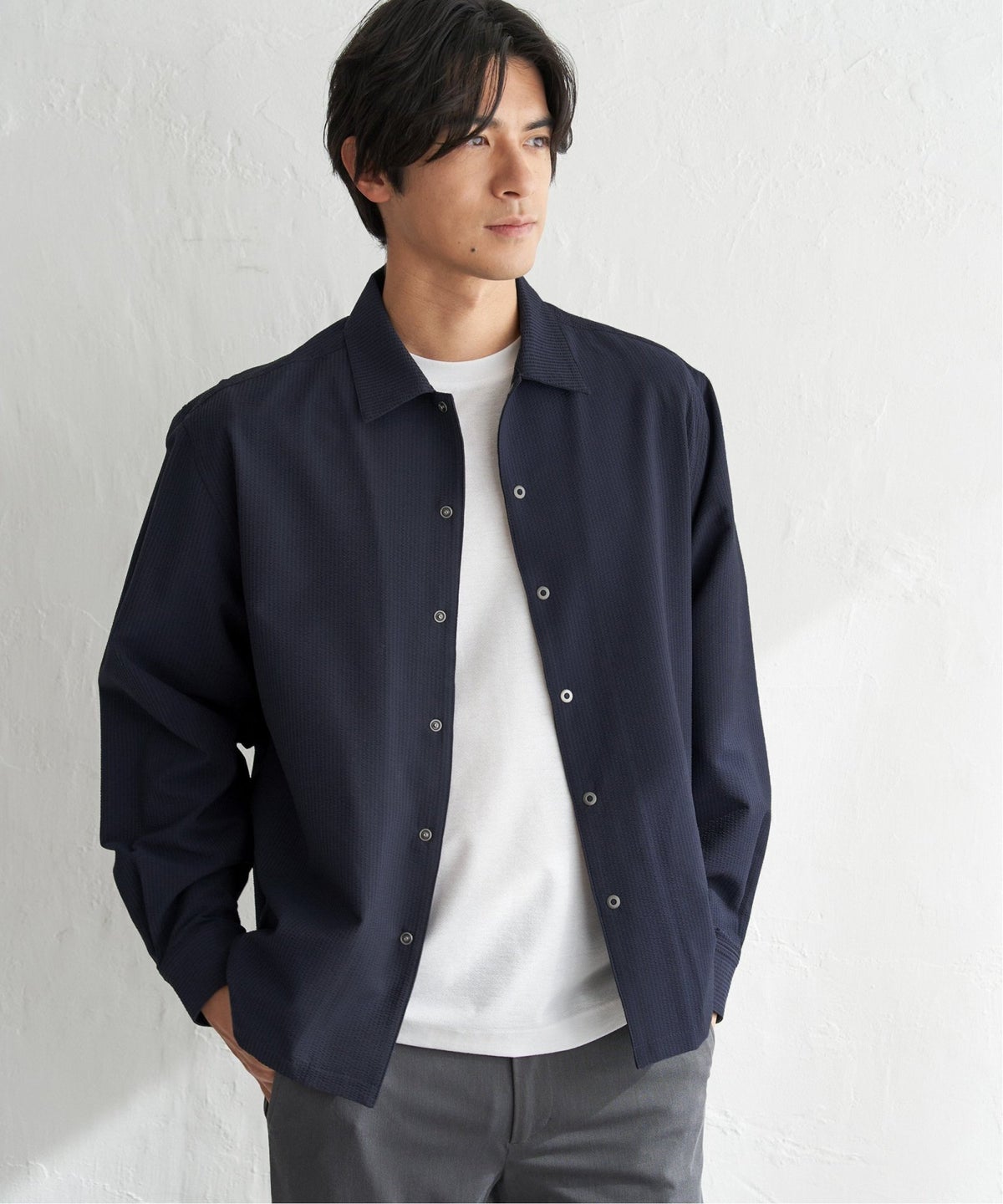 ネイビーブルー