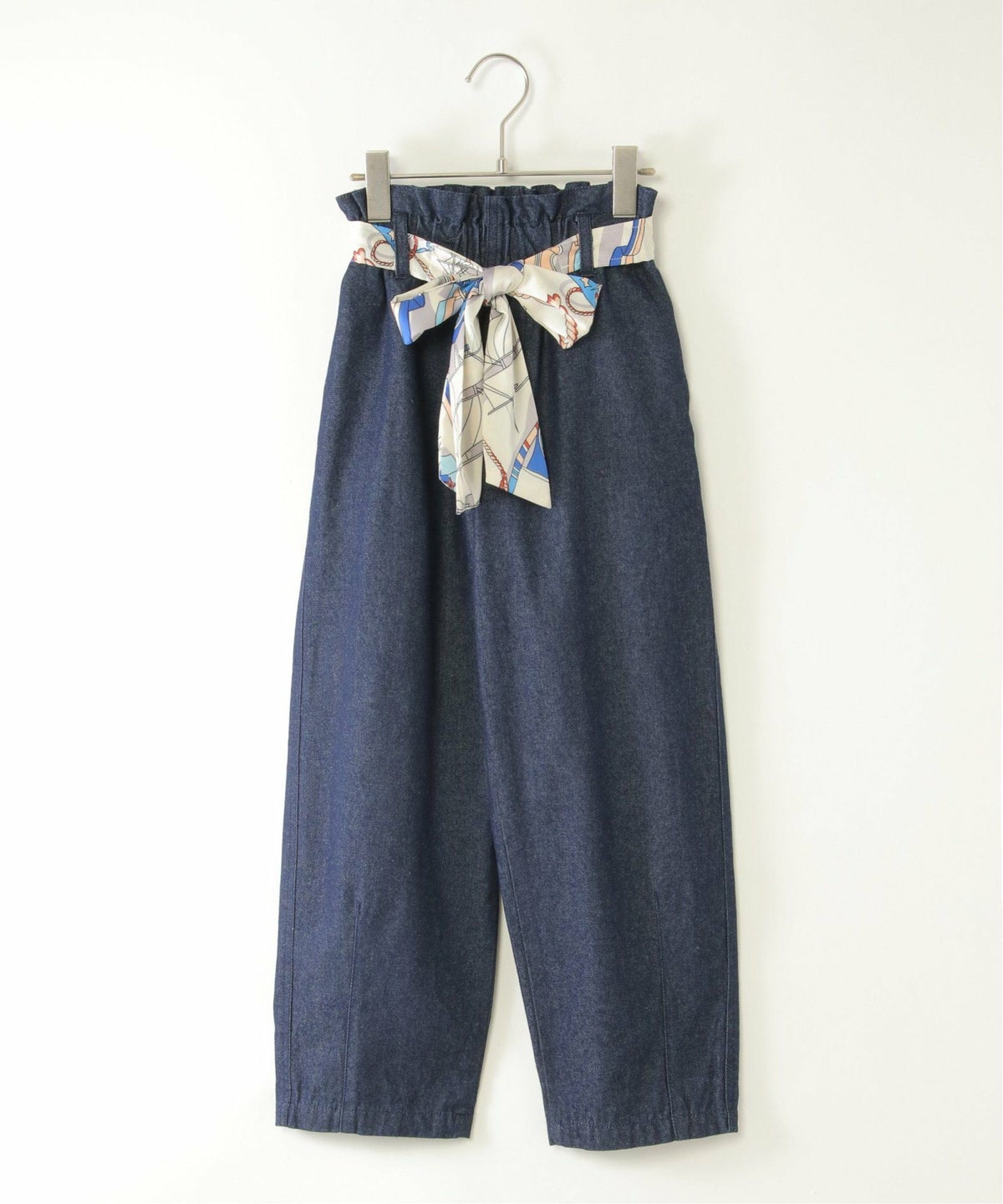 ネイビーブルー