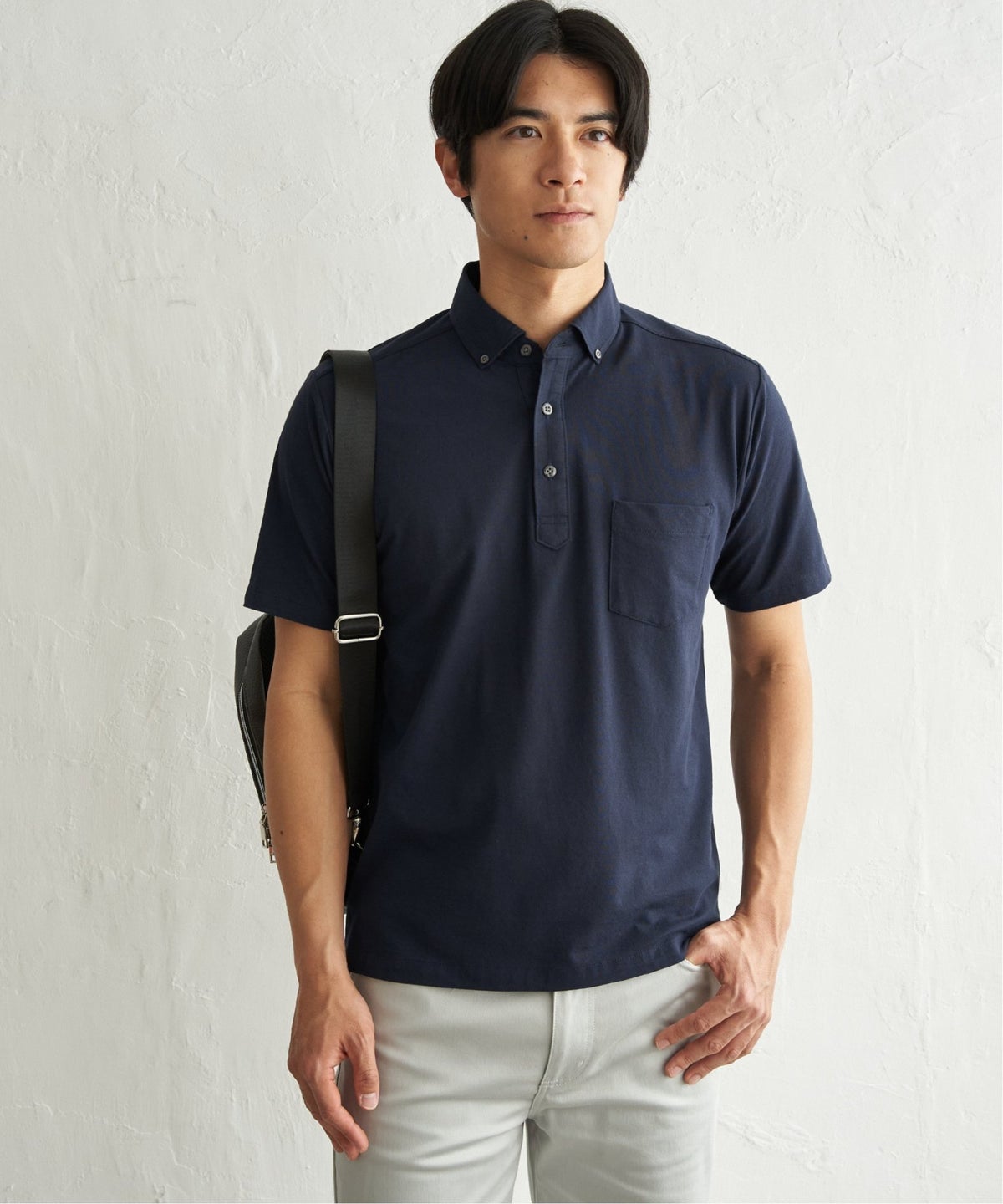 ダークネイビー