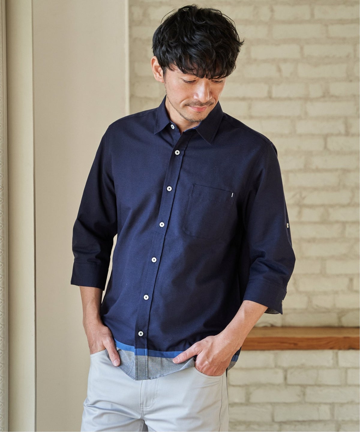 ネイビーブルー