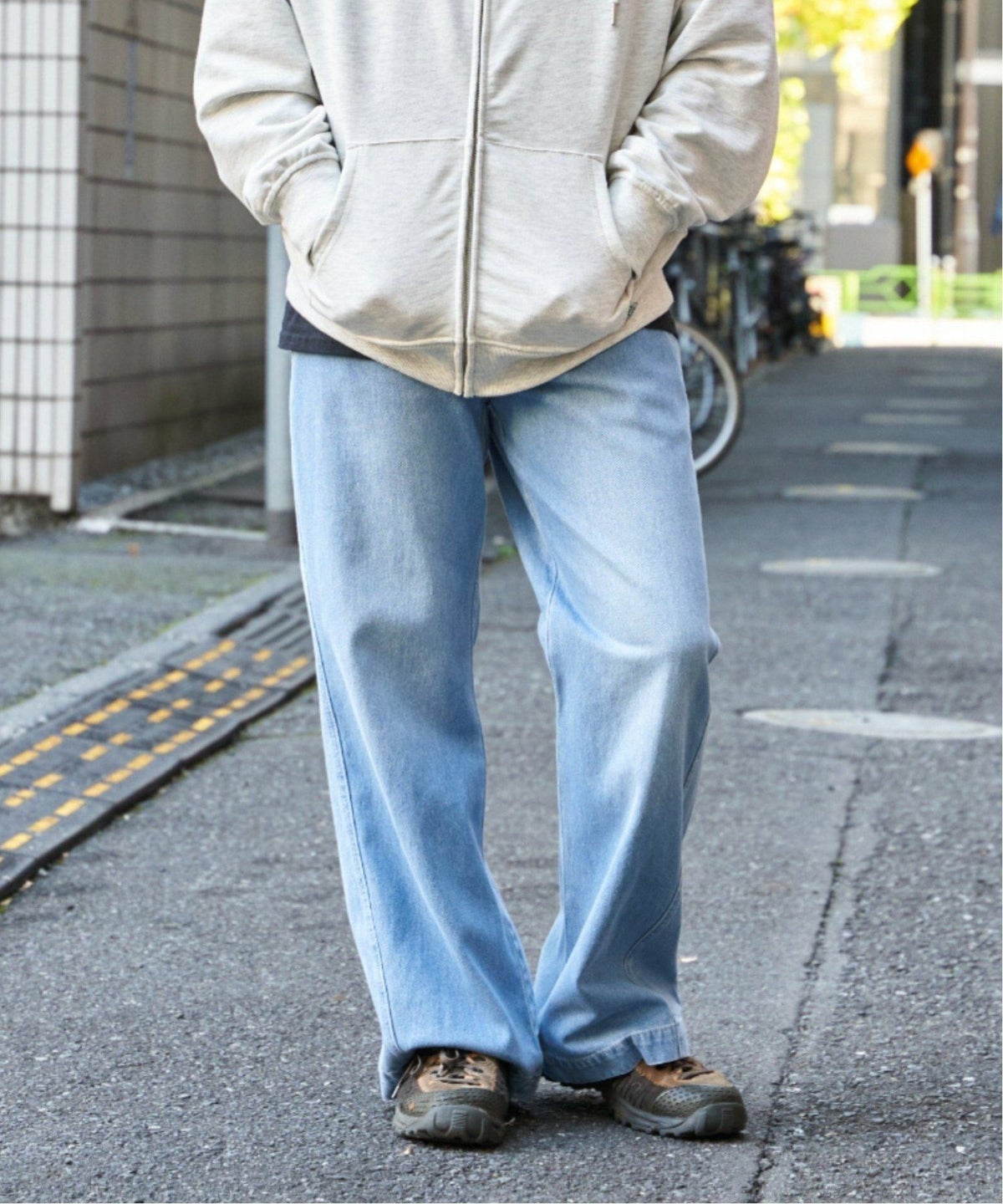 サックスブルー