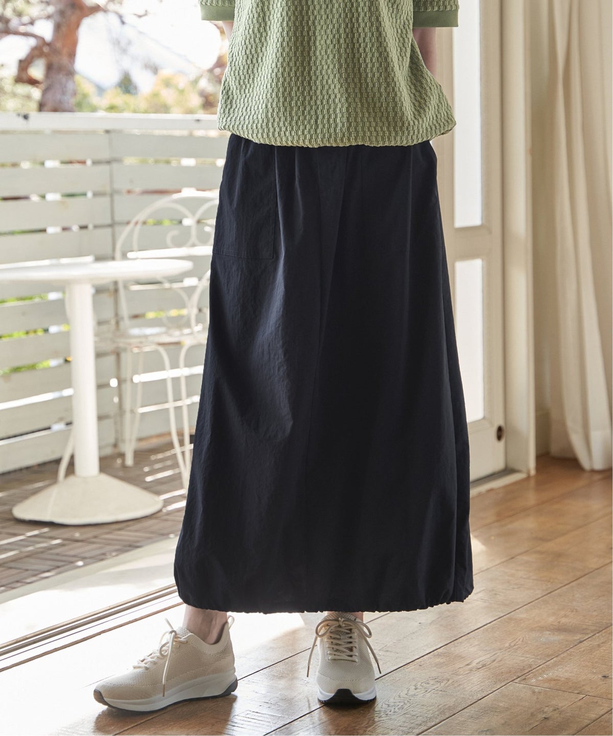 ネイビーブルー