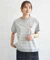 グレー