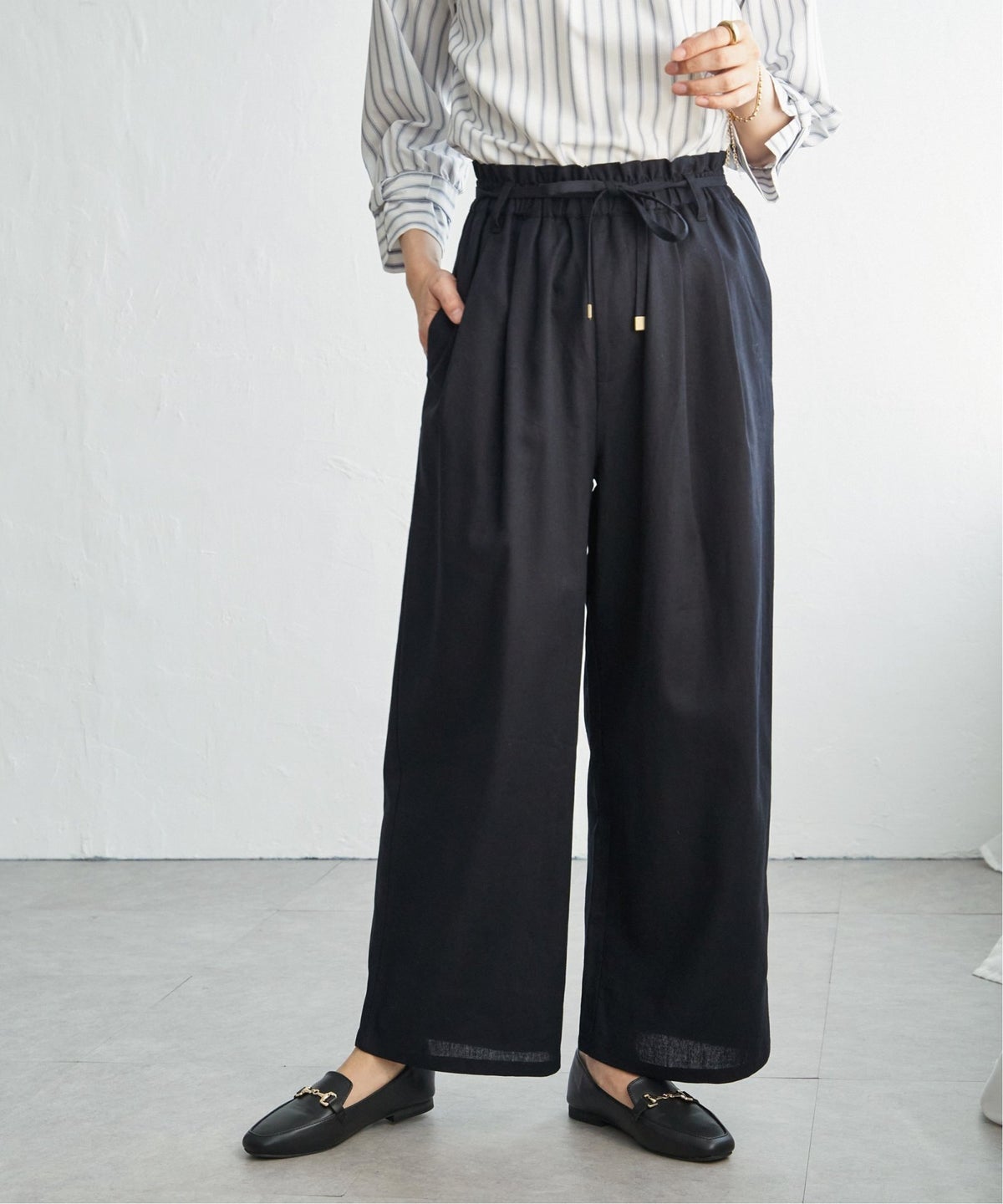 ネイビーブルー