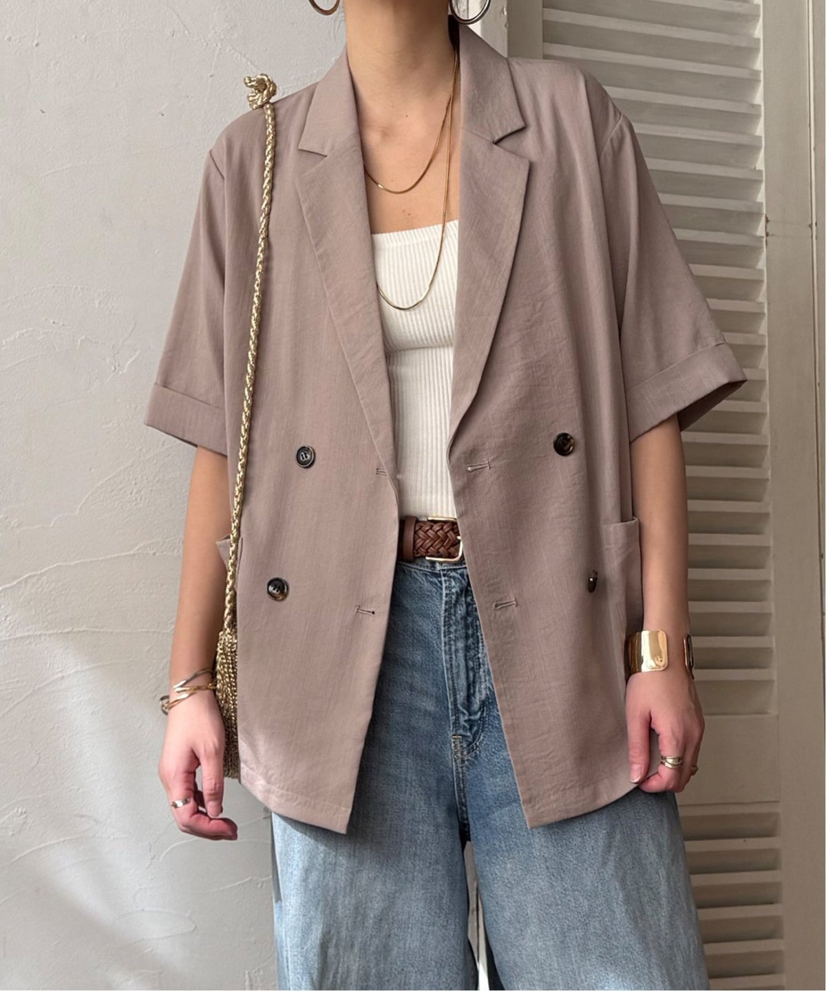 グレージュ