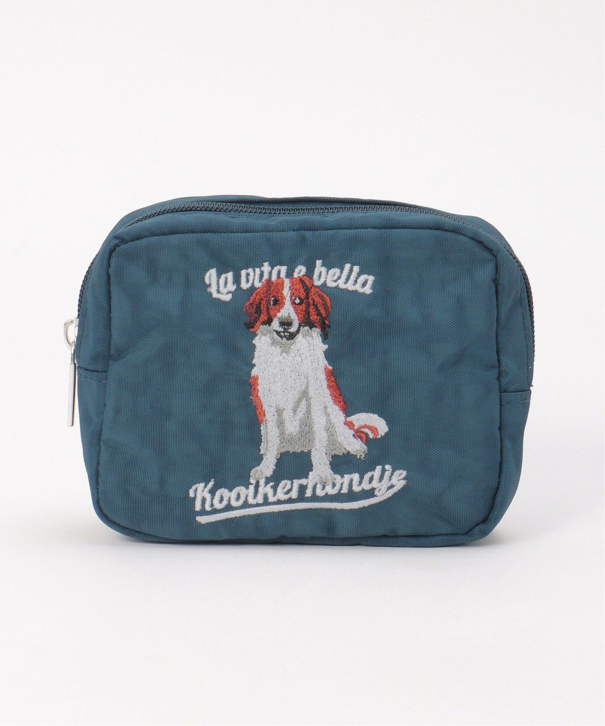 ネイビーブルー