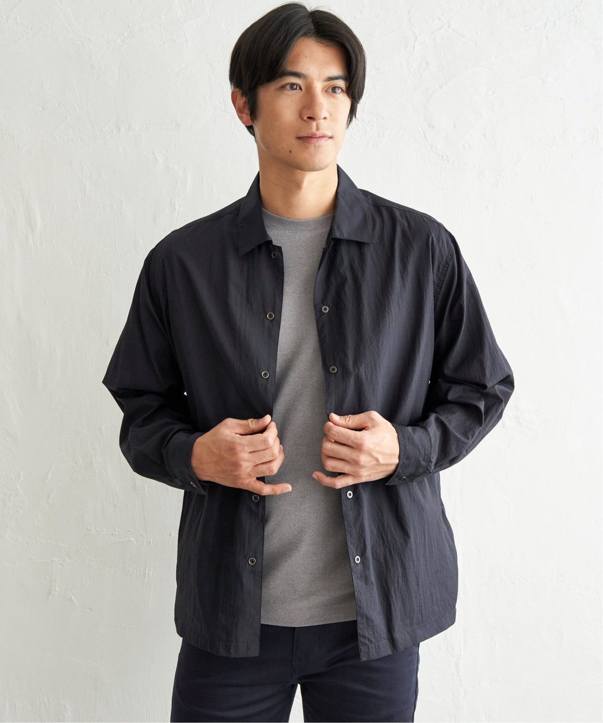 ネイビーブルー