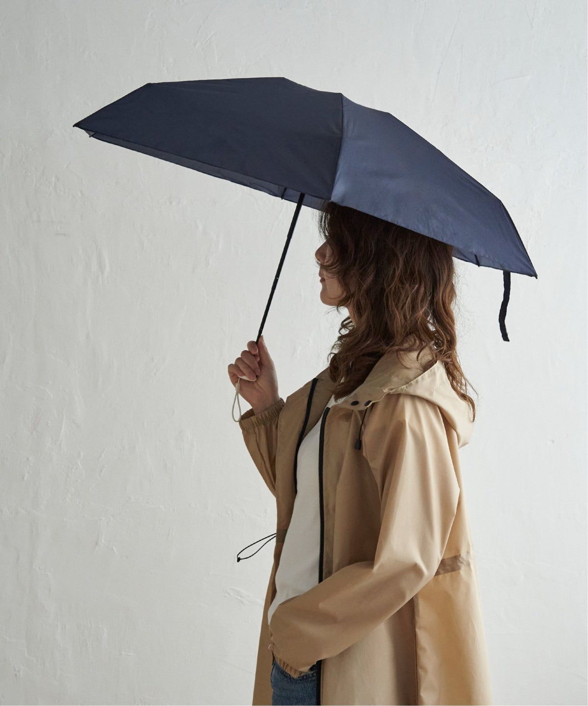 ダークネイビー