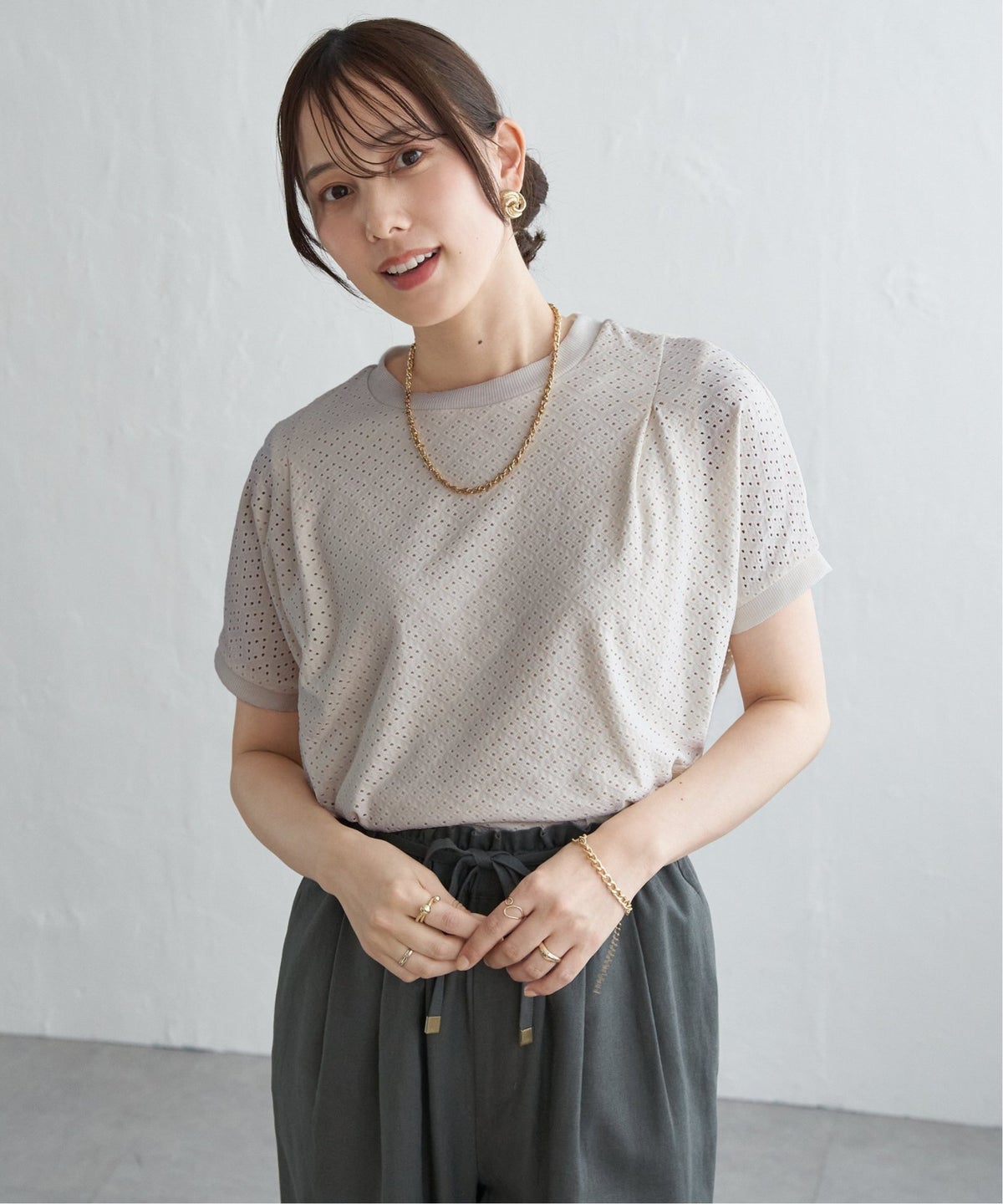 グレージュ