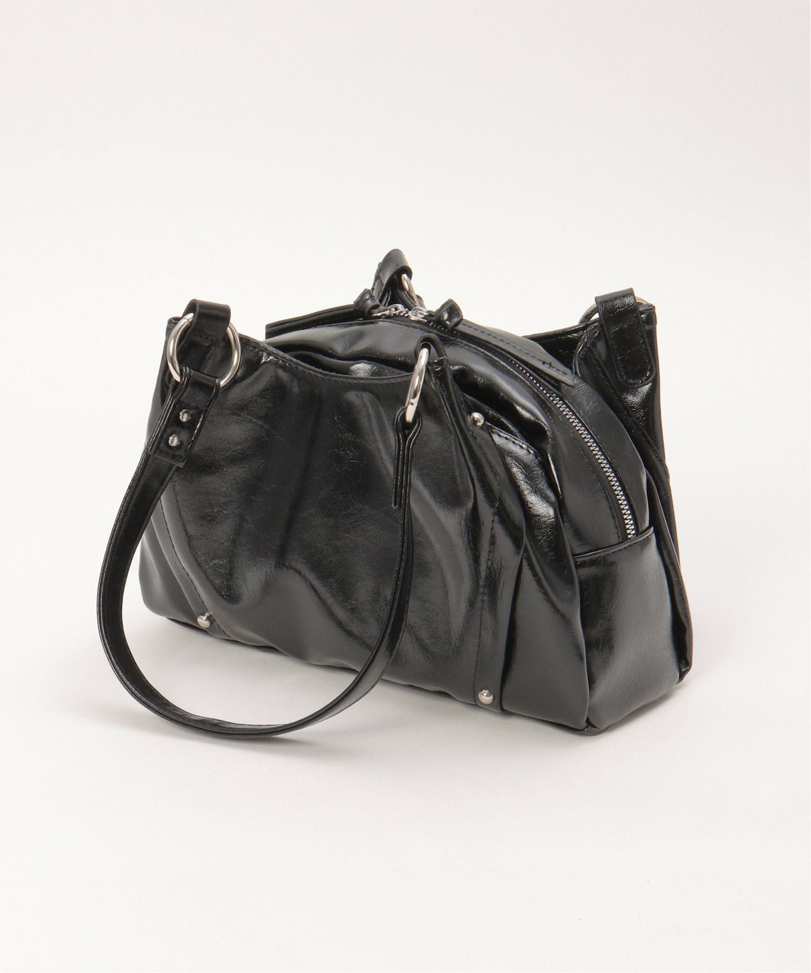 notch. ドロップショルダーＢＩＧダウン 今期 新品タグ付き美品 ブラック 公式】notch.（ノッチ）の通販 | Fashion Goods | TOKYO DESIGN CHANNEL