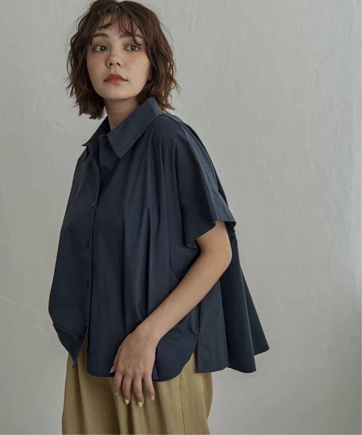 ネイビーブルー