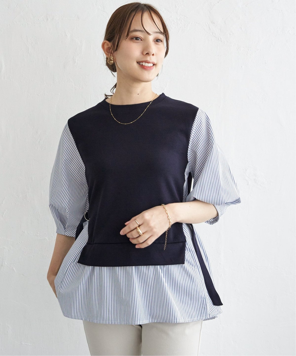 ネイビーブルー