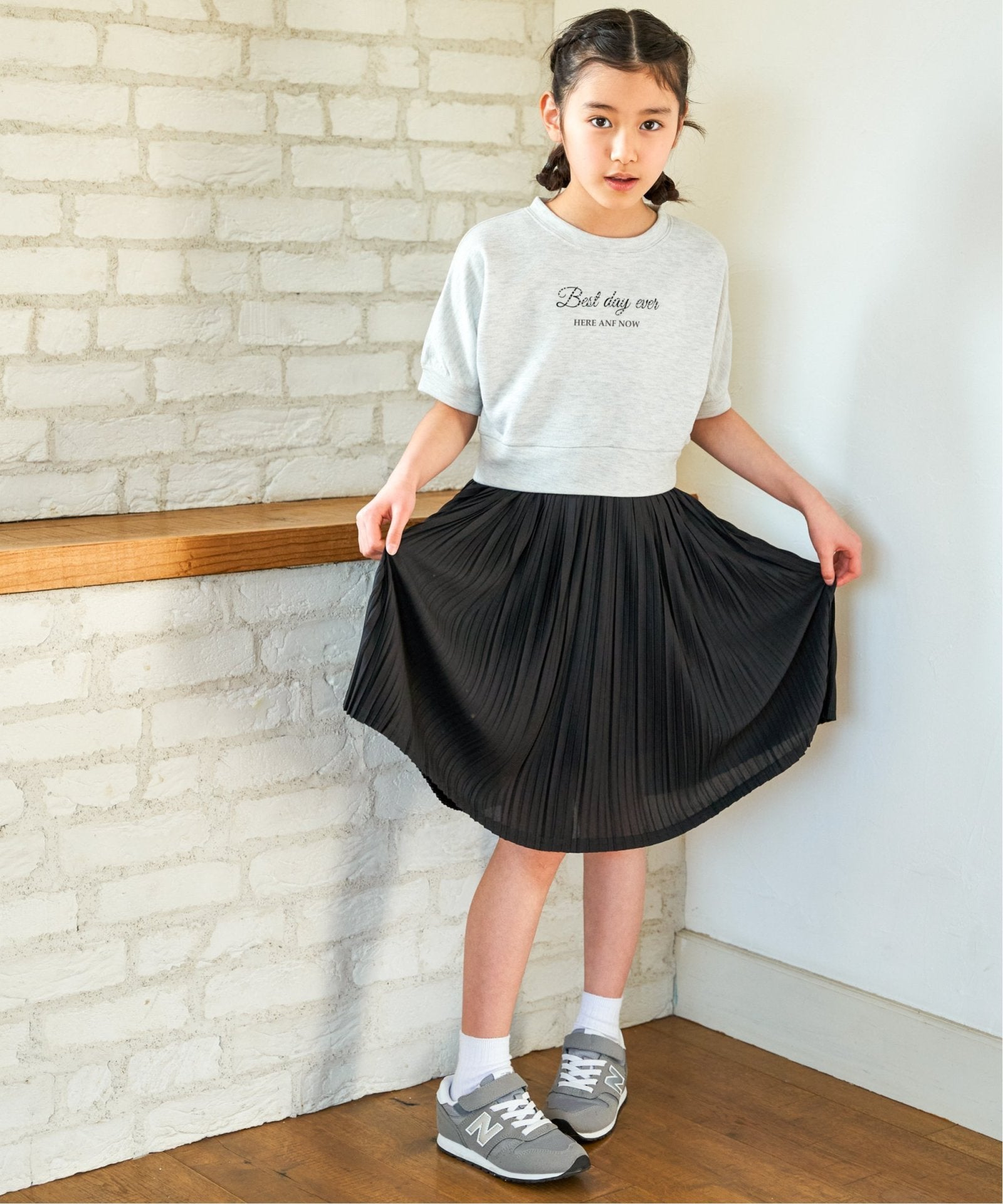親子コーデ】ラメ混ドルマンプリーツスカートワンピース（120~160cm