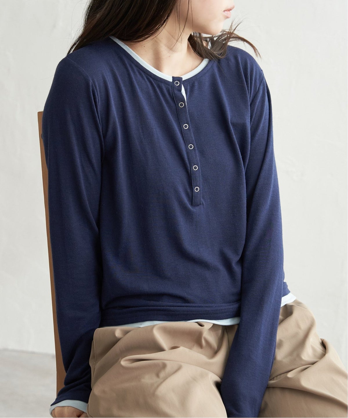 ネイビーブルー