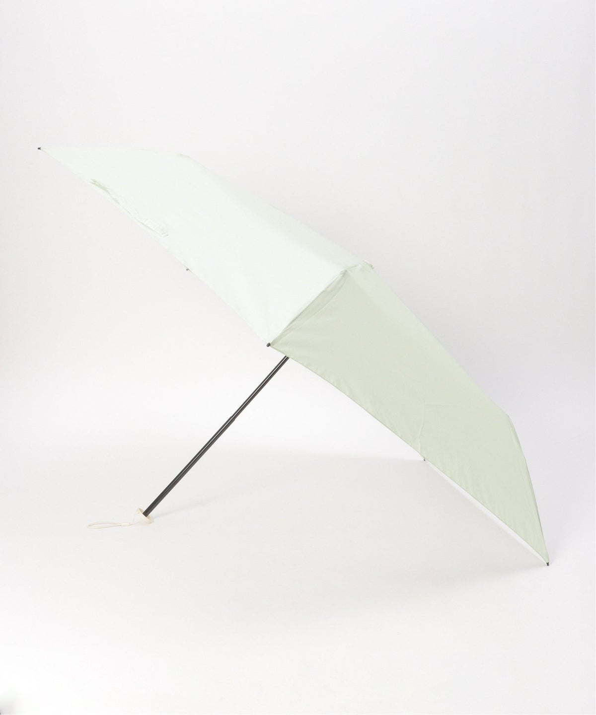 ライトグリーン